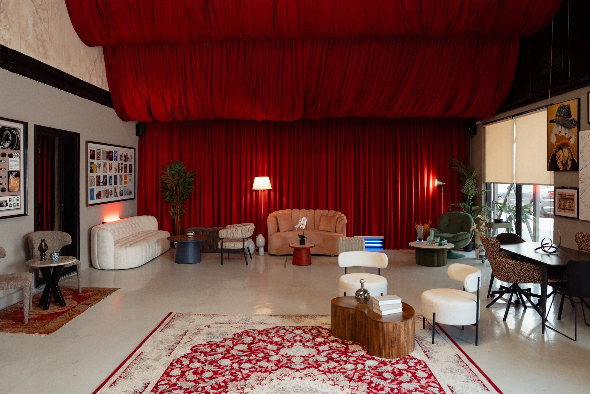 Velvet Studio 3